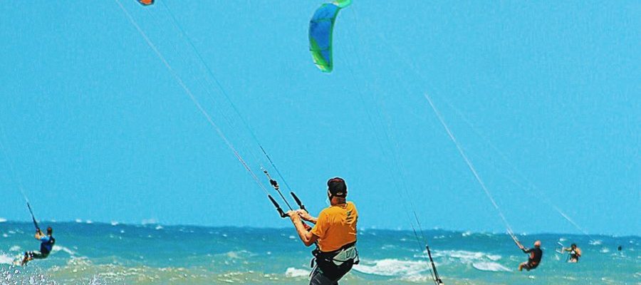 Kitesurf se torna ativo econômico para o Ceará