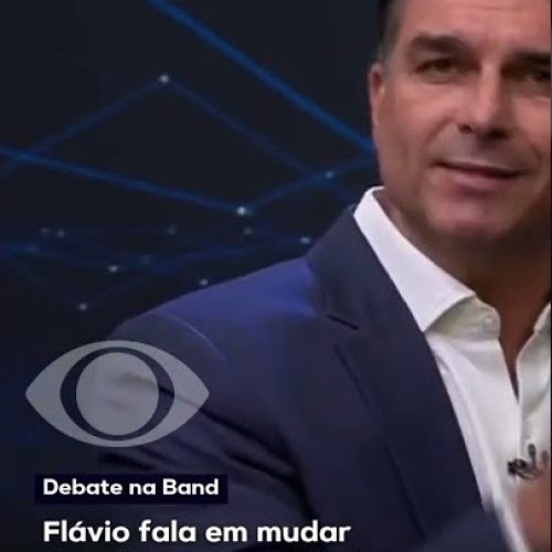 Jair está por uma “peinha” de nada (ou “Torça pelo Lula, ‘capitão’, ou você pode ser capado pelo próprio filho”)