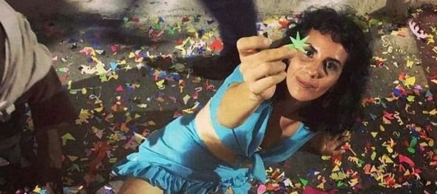Bet, a Feia: empresa de apostas que patrocina carnaval de Olinda (PE) tenta impedir trabalho de artista plástica