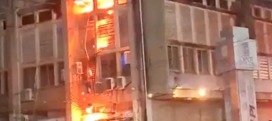 Incêndio na UFPE pode ter sido criminoso; PF vai apurar