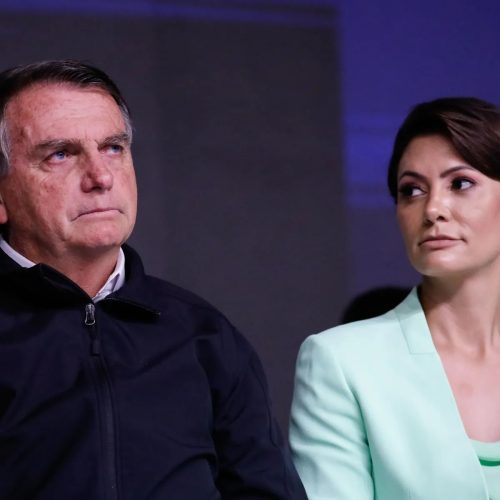 Mais um “castigo” de Xandão para Michelle: acompanhar Bolsonaro no pós-operatório