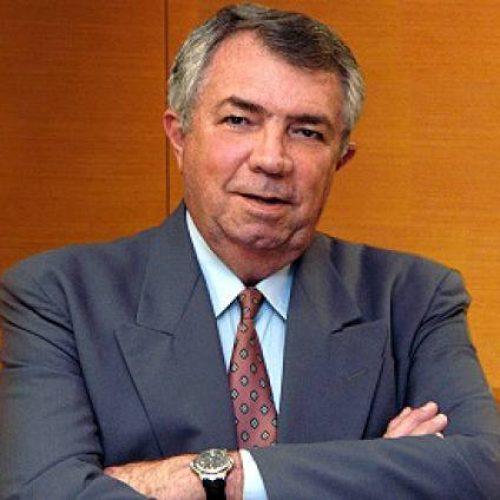 UFC concede título de Doutor Honoris Causa ao industrial Roberto Macêdo