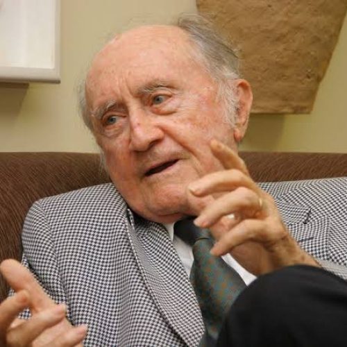 A Coluna do Roberto Maciel (quinta, 10.7): Paulo Bonavides apadrinha homenagens na Alece