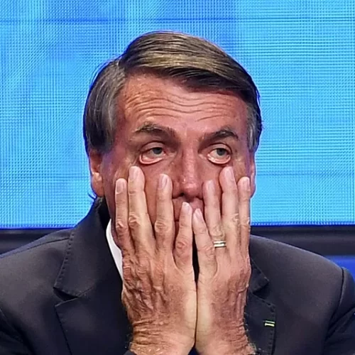 Justiça atesta que Bolsonaro deve ficar no xilindró até 2052