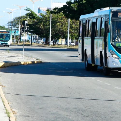 A Coluna do Roberto Maciel (quinta, 2.10): O que está por trás do caos no transporte coletivo em Fortaleza?