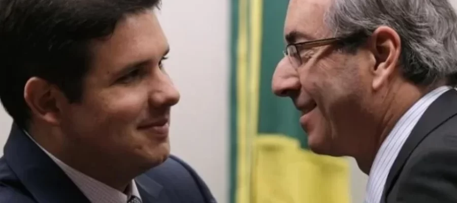 João Filho, no The Intercept: “Hugo Motta acionou o modo Eduardo Cunha”