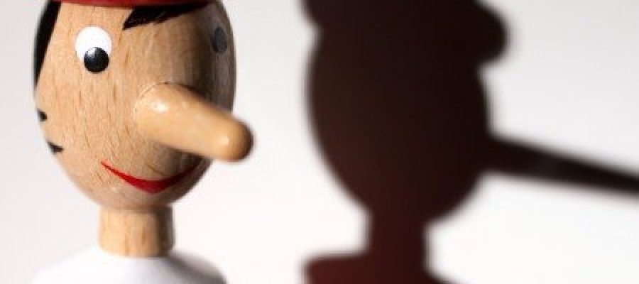Sob o olhar do Ricardo Alcântara: “Mitomania em Ciro Gomes”