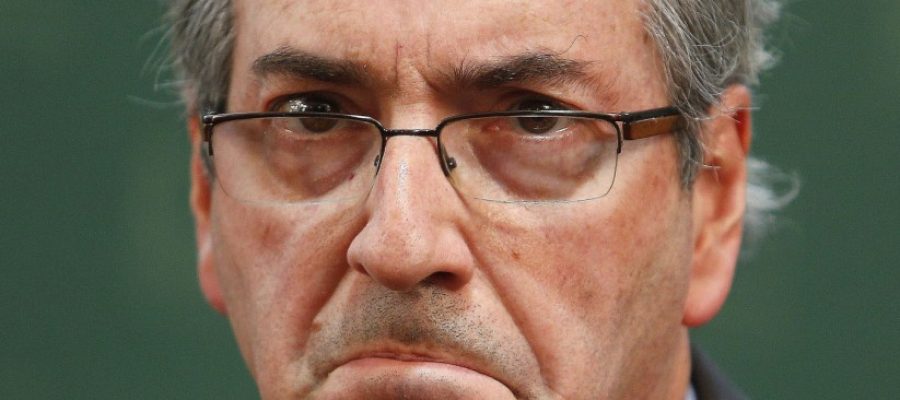 Criminoso Eduardo Cunha se movimenta na política, no empresariado e na religião e planeja relançar rádio da extrema-direita no RJ