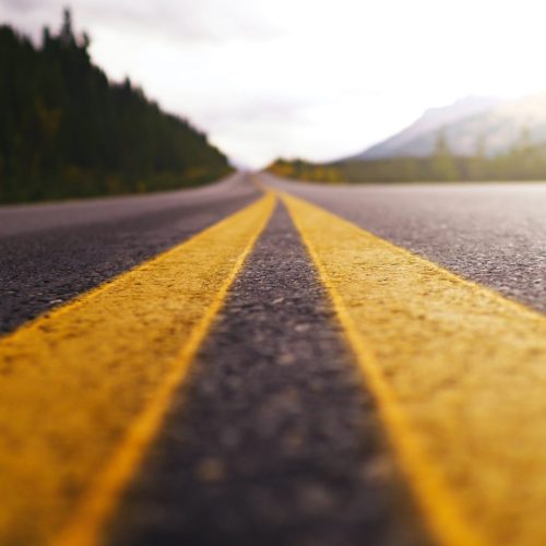 A Coluna do Roberto Maciel (quinta, 12.6): “Na estrada da razão”