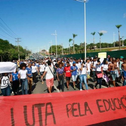 A Crônica do Edmilson Maia Jr.: “Luís e Osvaldo”