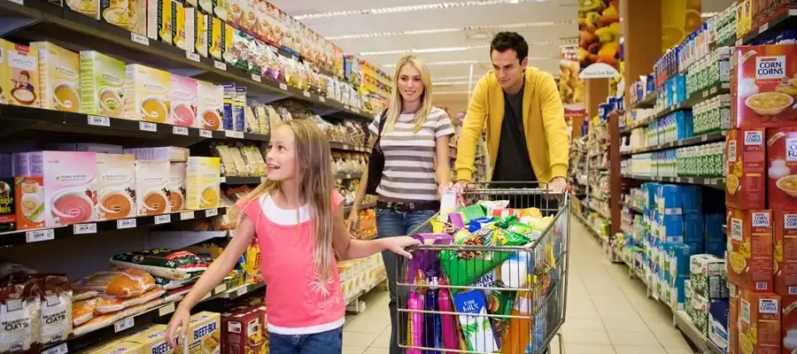 Confederação do Comércio apura que intenção de consumo das famílias é a maior em 11 anos
