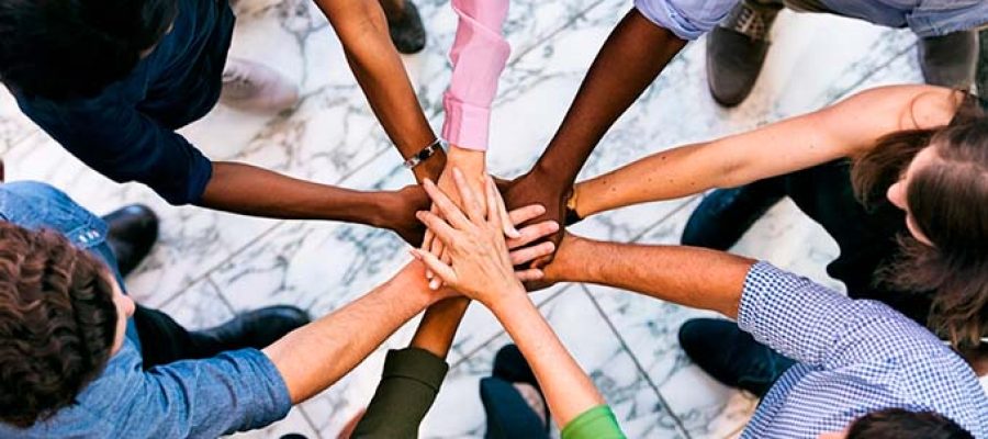 Artigo: “Que difícil é ser latino, mas que lindo também” (ou  “O Brasil anda se sentindo mais latino-americano, não acha?”