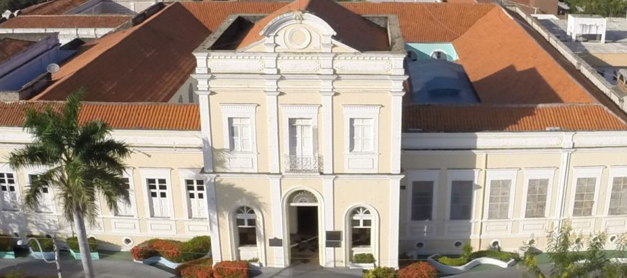 Comitiva do Ministério da Saúde visita Santa Casa e Hospital Regional de Sobral; agenda ainda inclui Pacatuba e ação de carreta que faz tomografias