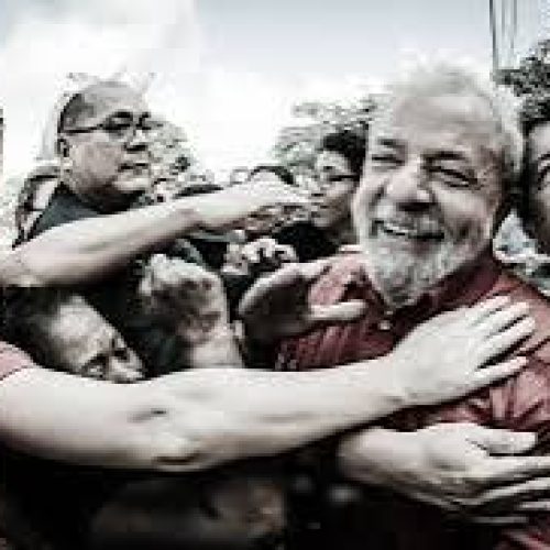 Lula diz não temer disputa em 2026: “Se for candidato, é para ganhar”