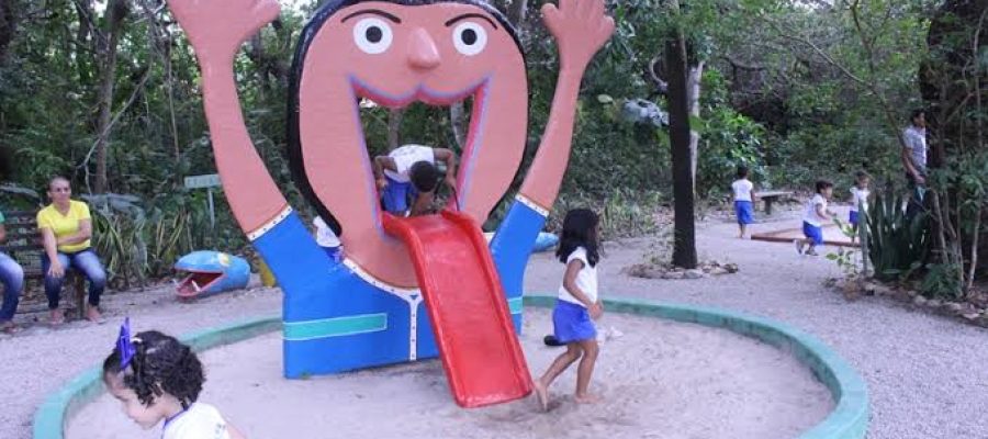 Projeto “Ateliê do Brincar” entrega murais artísticos e brinquedos-esculturas em Tururu, São Gonçalo do Amarante e Pacajus