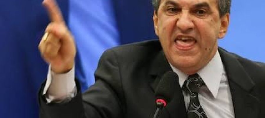 Damares diagnostica desgraça do bolsonarista Malafaia: “está endemoniado”; e há exorcismo que resolva?