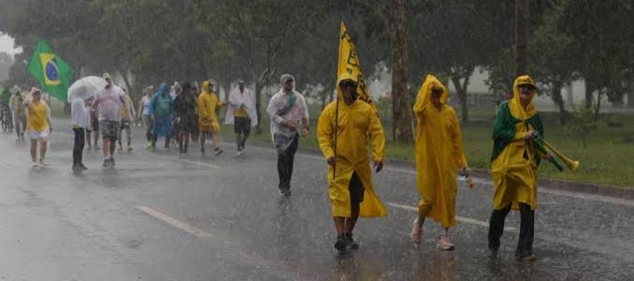 Ajuntamento de Nikolas em favor de criminosos teve as marcas da negligência, do descaso, da irresponsabilidade e do desprezo pela vida dos participantes