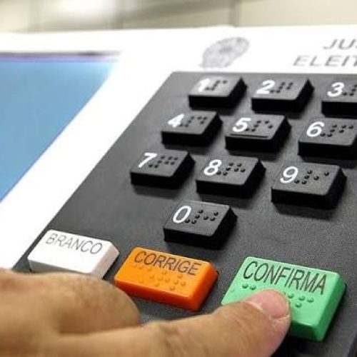 Eleitor que faltou ao primeiro turno pode votar no segundo; próxima votação será em 25.10