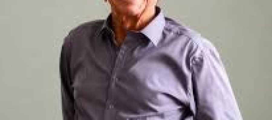 Willame Moura, referência da programação visual de jornal no Ceará, faz 90 anos de idade e é homenageado pela ACI