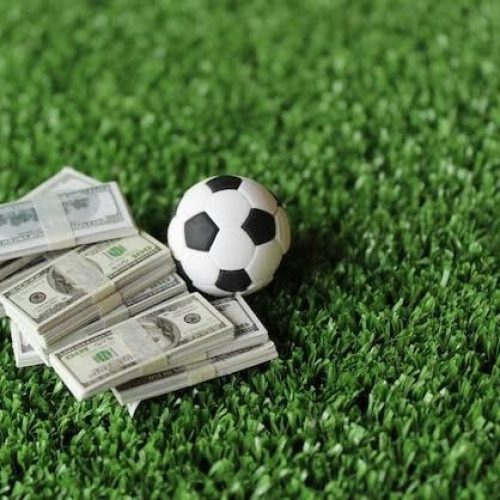 Artigo: “Infraestrutura digital dos clubes brasileiros: o que precisa mudar para sustentar o novo futebol”