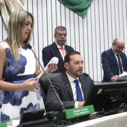 Ceará: Assembleia aprova pacote do Governo estadual para reduzir efeitos do tarifaço de Trump/Bolsonaro contra a economia