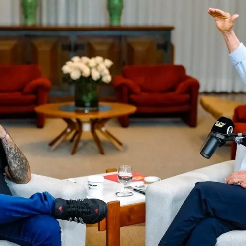 Leonardo Attuch: “Dia histórico: o império midiático da Globo desmoronou na quinta-feira”