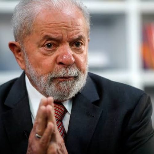 Lula convoca comandantes das Forças Armadas para solenidade em repúdio ao golpe bolsonarista de 8 de janeiro