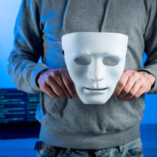 Fraudes por deepfake disparam 700% no Brasil