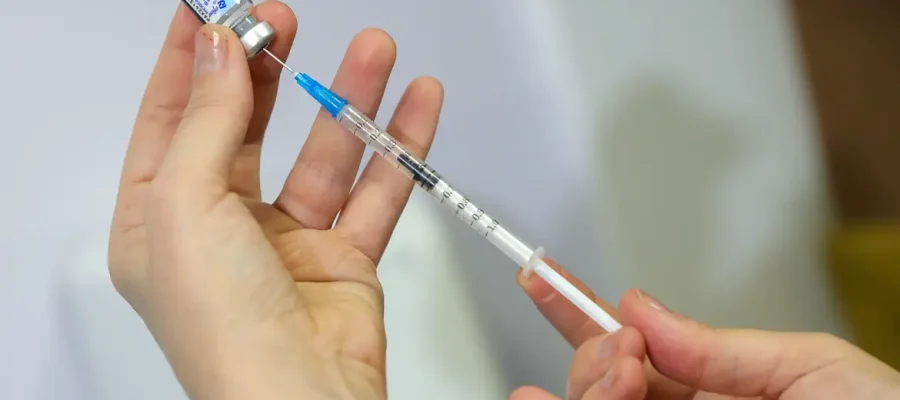 Vacina é vida: campanha faz alerta sobre imunização contra vírus que causa bronquiolite