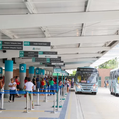 Tarifa zero no transporte poderia ter impactos sociais e econômicos semelhantes ao do Bolsa Família, diz estudo da UFRJ