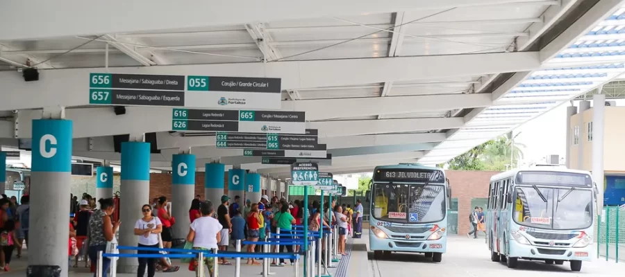 Tarifa zero no transporte poderia ter impactos sociais e econômicos semelhantes ao do Bolsa Família, diz estudo da UFRJ