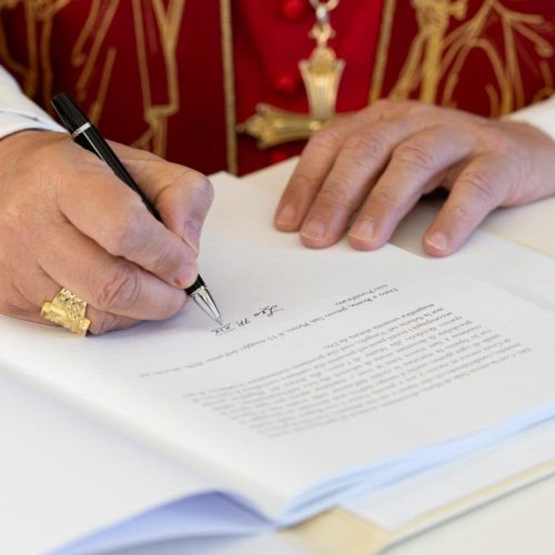 O papa e a inteligência artificial: usar com ética