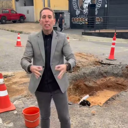 João Filho: “O  buraco fake do bolsonarista tiktoker”