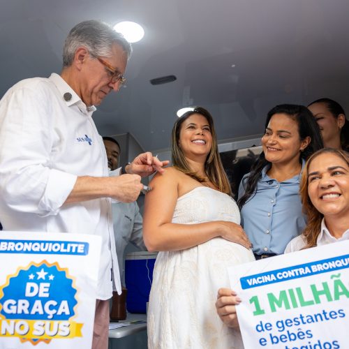 Vacinação no Ceará já alcança 50 mil gestantes contra vírus que causa bronquiolite em bebês