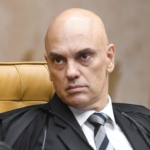 A Coluna do Roberto Maciel (quinta, 7.8): Xandão na medida certa