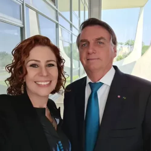 De Joice Hasselmann para Carla Zambelli: “Você é burra!”; quem se atreve a contestar?